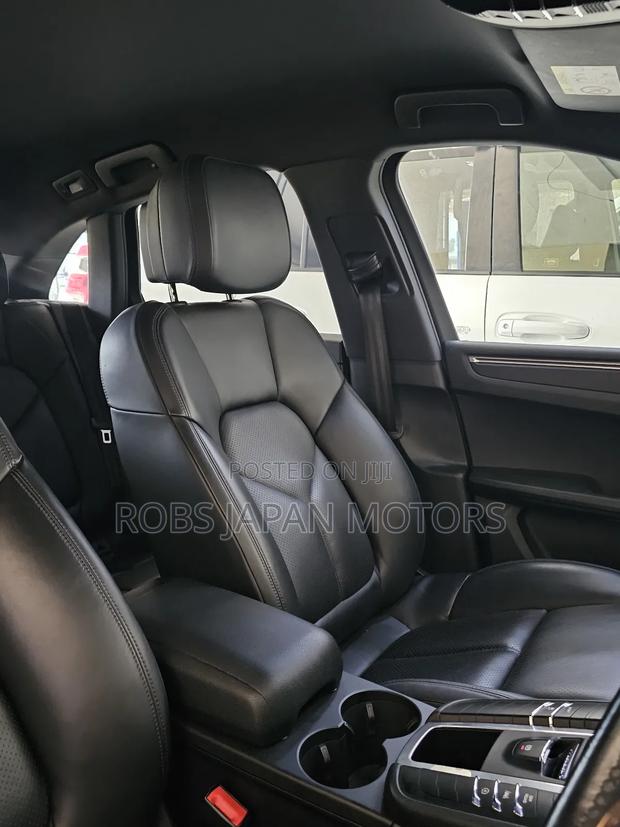 Porsche Macan Sport Edition 2018 Pearl
