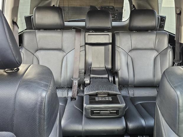 Lexus LX 450d AWD 2019 Black