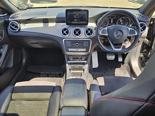 Mercedes-Benz CLA-Class CLA 250 4MATIC Sedan 2018 Black