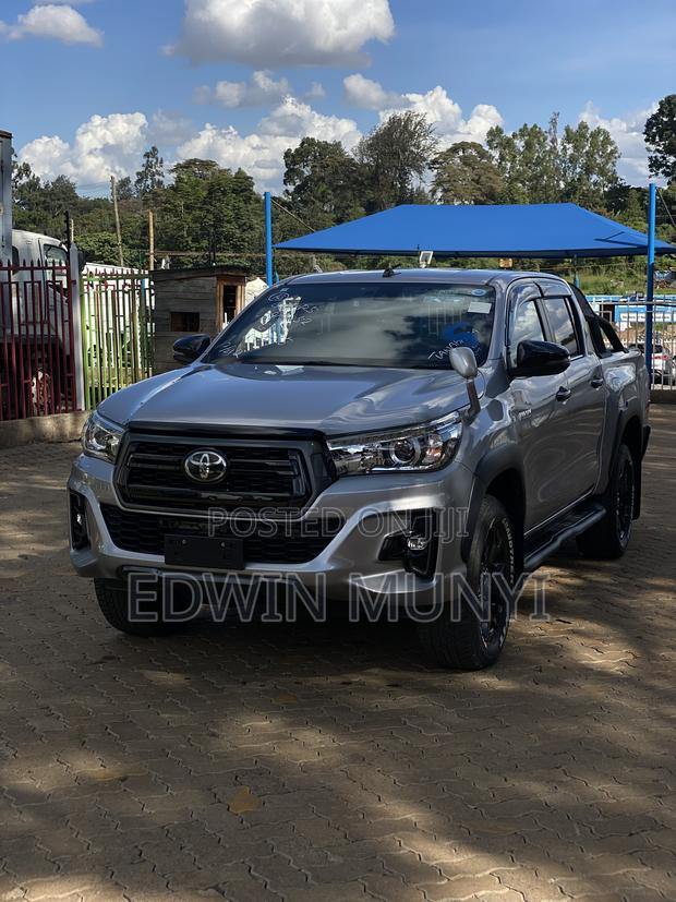 Toyota Hilux Revo Double Cab Deisel 2.4 AWD 2020 Silver