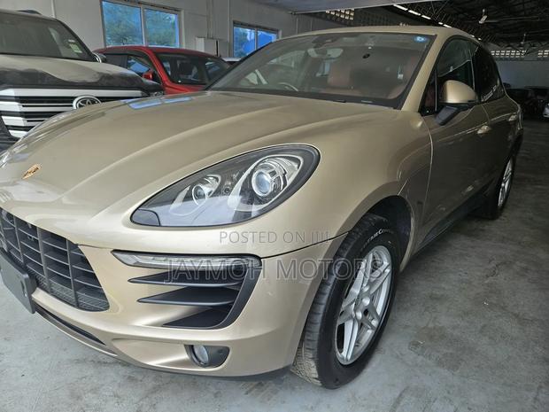 Porsche Macan 2018 Brown
