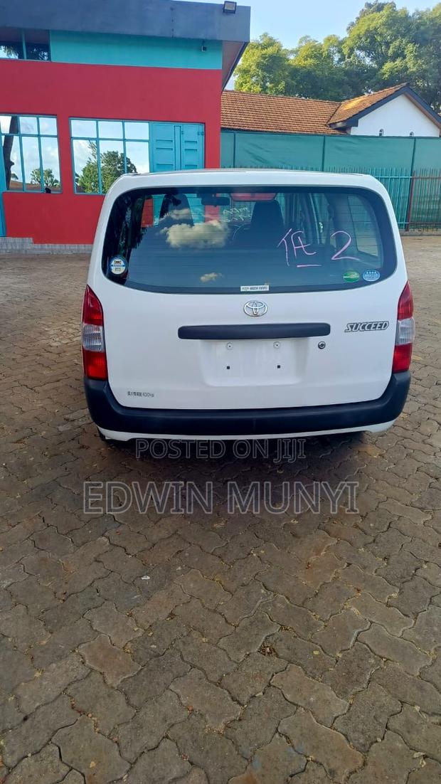 Toyota Probox 1.5 DX 2WD 2020 White