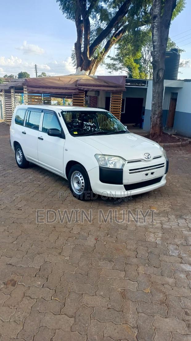 Toyota Probox 1.5 DX 2WD 2020 White