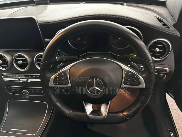 Mercedes-Benz C200 2018 Gray