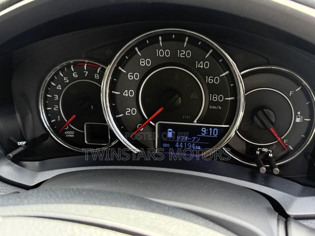 Toyota Corolla Fielder 1.5 Petrol FWD 2018 Black