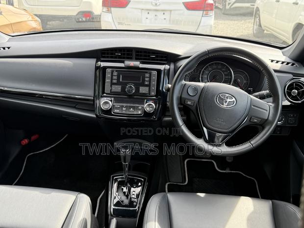 Toyota Corolla Fielder 1.5 Petrol FWD 2018 Black