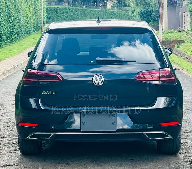 Volkswagen Golf 2018 Matt Black