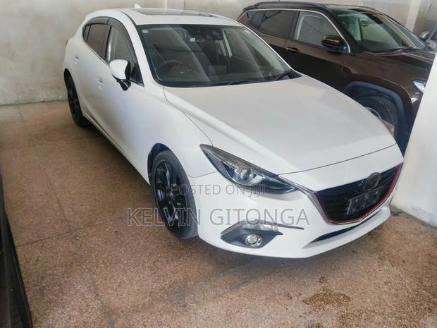 Mazda Axela 2018 White