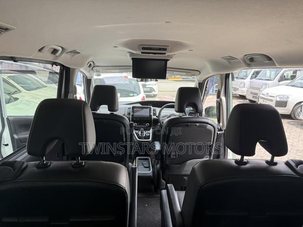 Nissan Serena 2019 White