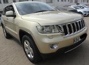 Jeep Cherokee 2011 Gold for sale