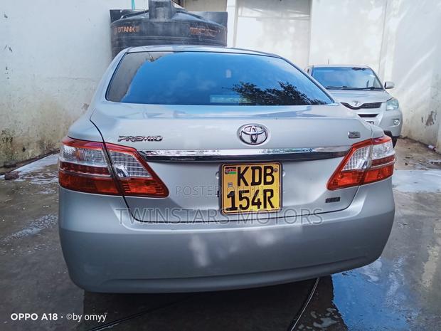 Toyota Premio 1.5 FWD 2014 Silver