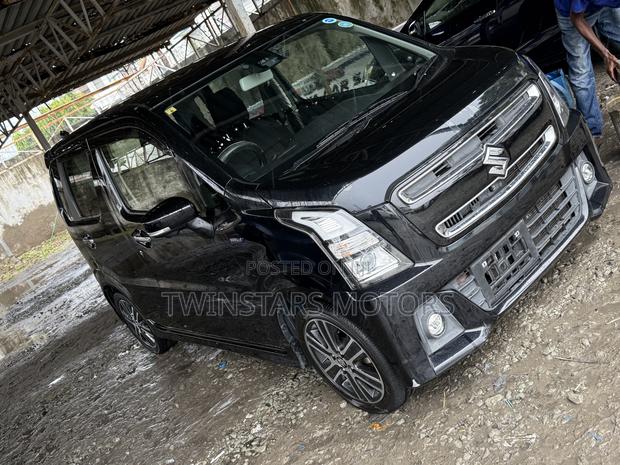 Suzuki Wagon R 660 Hybrid FWD 2018 Black