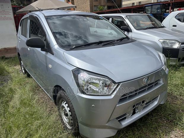 Daihatsu Mira 2018 Silver