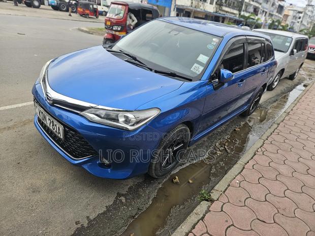 Toyota Corolla Fielder 2017 Blue