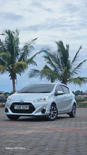Toyota Aqua 2017 White for sale
