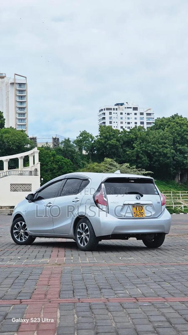 Toyota Aqua 2017 White