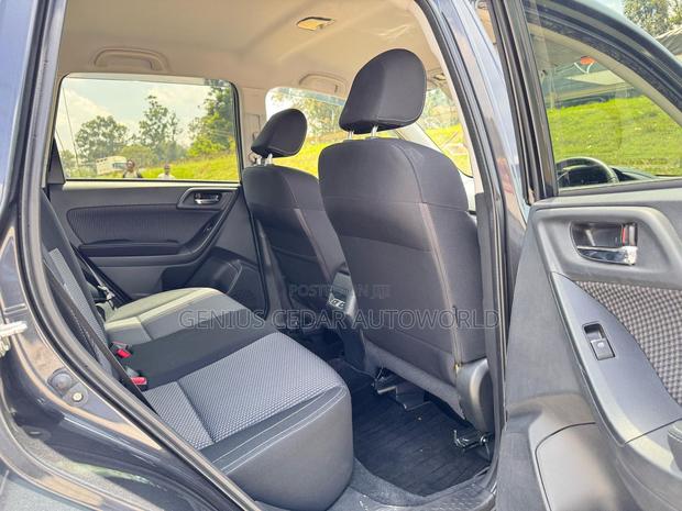 Subaru Forester 2017 Gray