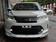 Toyota Harrier 2.0 Turbo 2019 White for sale