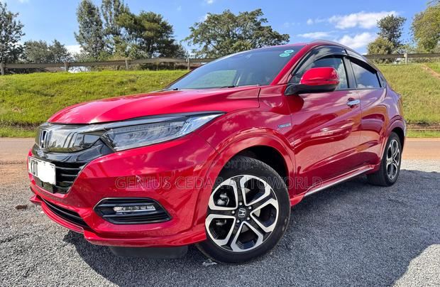 Honda Vezel 2018 Red