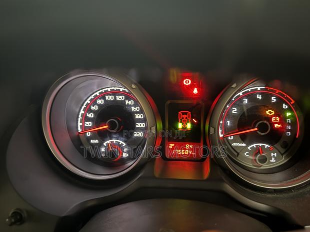 Mitsubishi Pajero V90 3.2 DI-D 2014 Gray