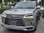 Lexus LX 570 (5 seats) AWD 2018 Gold for sale