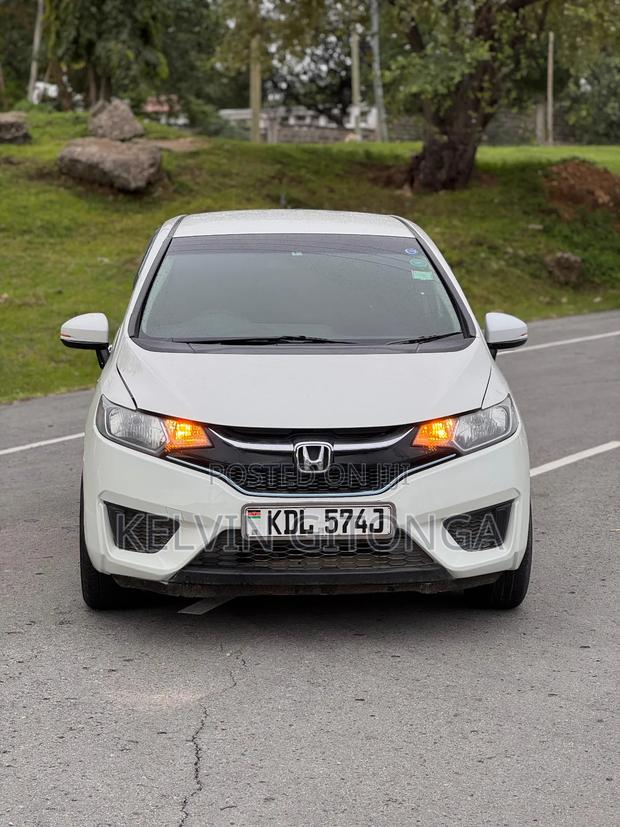 Honda Fit 2016 White