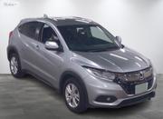 Honda Vezel 2018 Silver for sale
