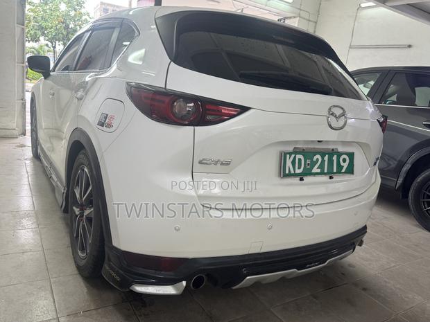 Mazda CX-5 Sport FWD 2019 White