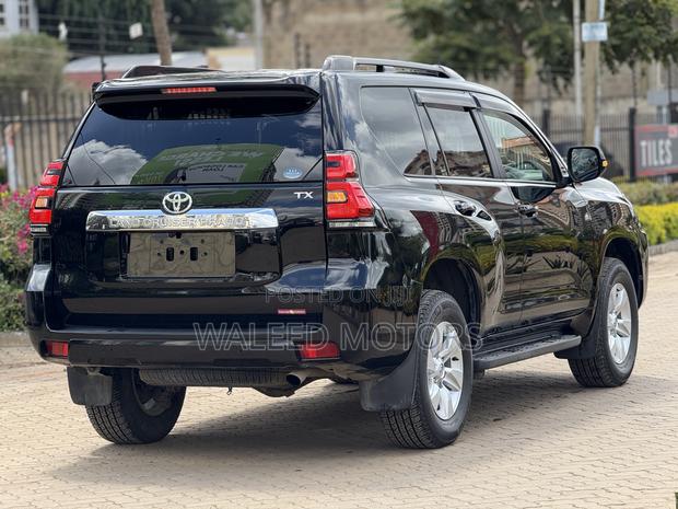 Toyota Land Cruiser Prado 2.7 2019 Black