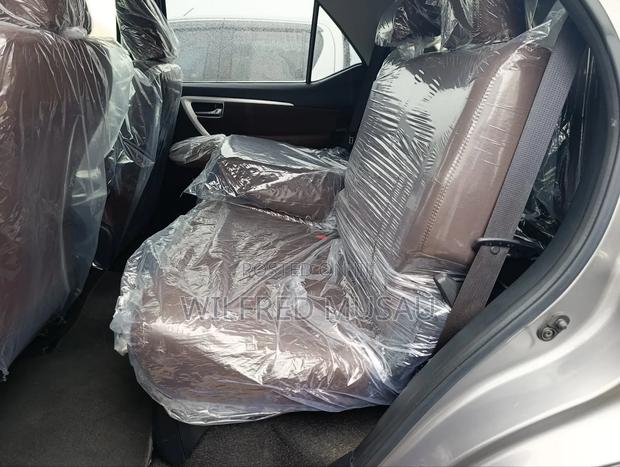 Toyota Fortuner 2018 Silver