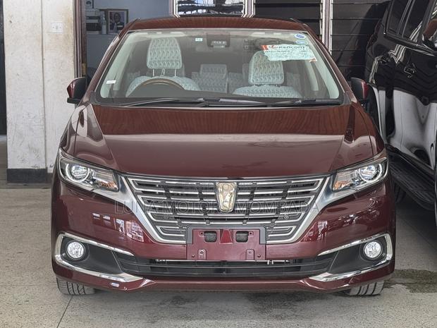 Toyota Premio 2018 Red