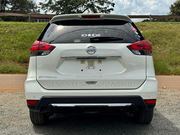 Nissan X-Trail 2019 White
