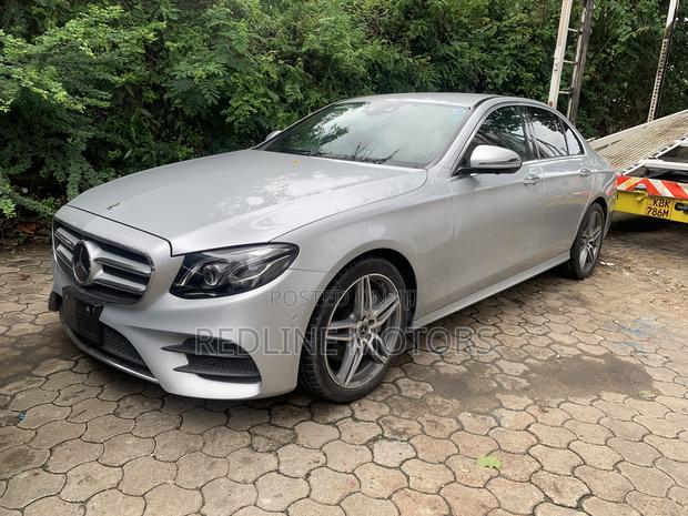 Mercedes-Benz E200 2018 Silver