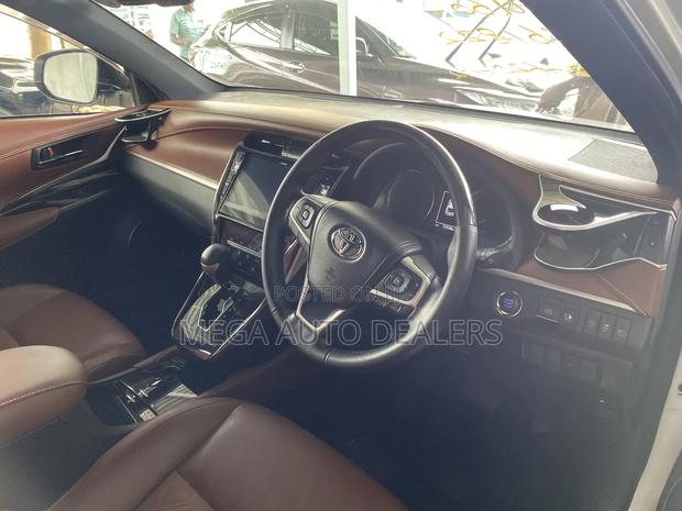 Toyota Harrier 2018 Pearl