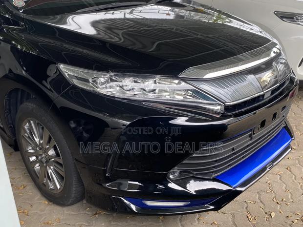 Toyota Harrier 2018 Black