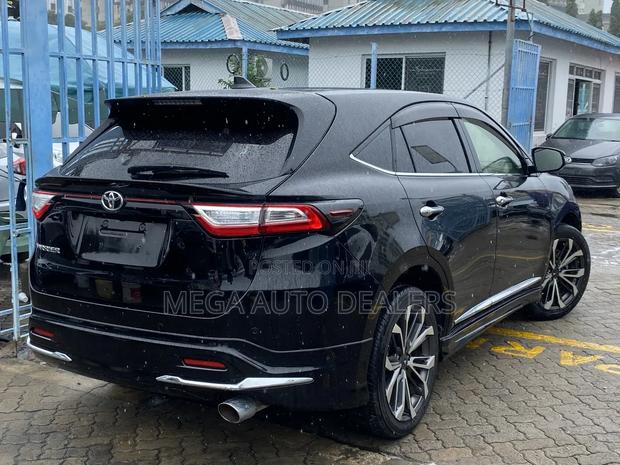 Toyota Harrier 2018 Black