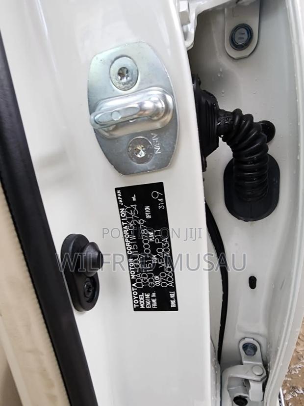 Toyota Land Cruiser Prado 2.8 2020 White