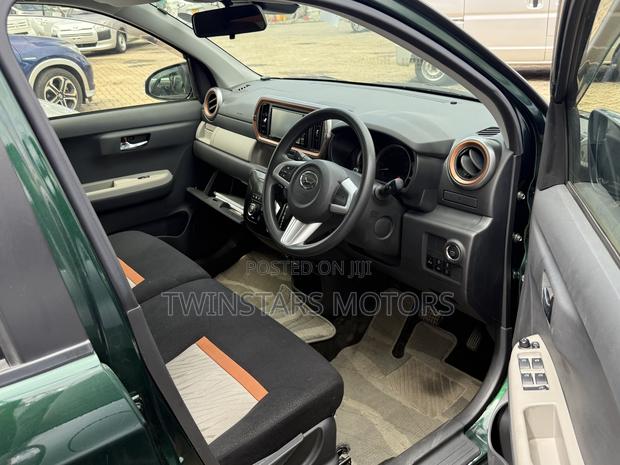 Toyota Passo 1.0 FWD 2019 Green