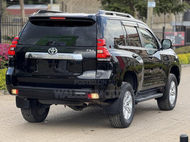 Toyota Land Cruiser Prado 2.8 2020 Black