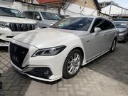 Toyota Crown 2018 Pearl for sale