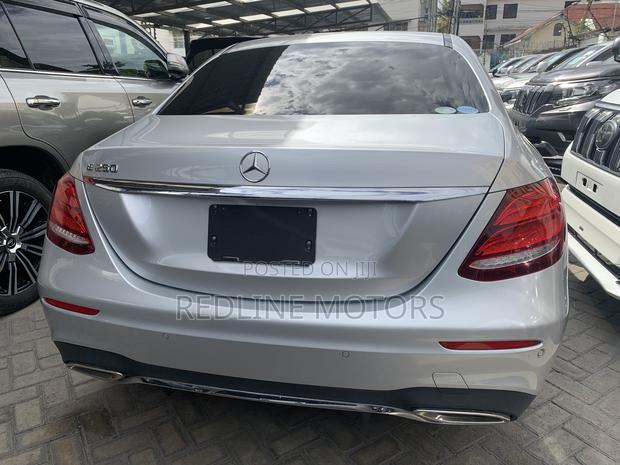 Mercedes-Benz E250 2017 Silver