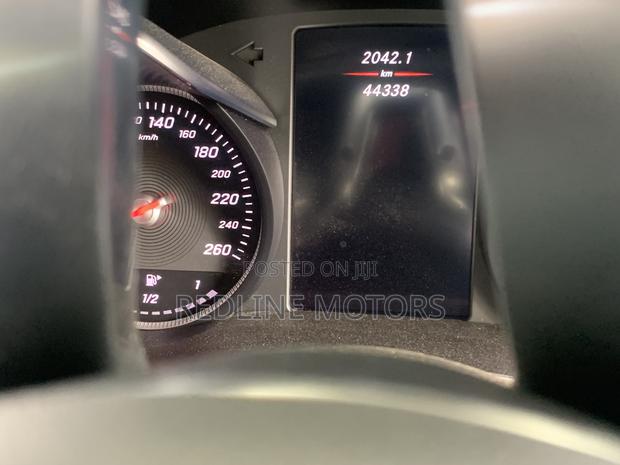 Mercedes-Benz C200 2018 Matt Black