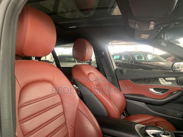Mercedes-Benz C200 2018 Matt Black