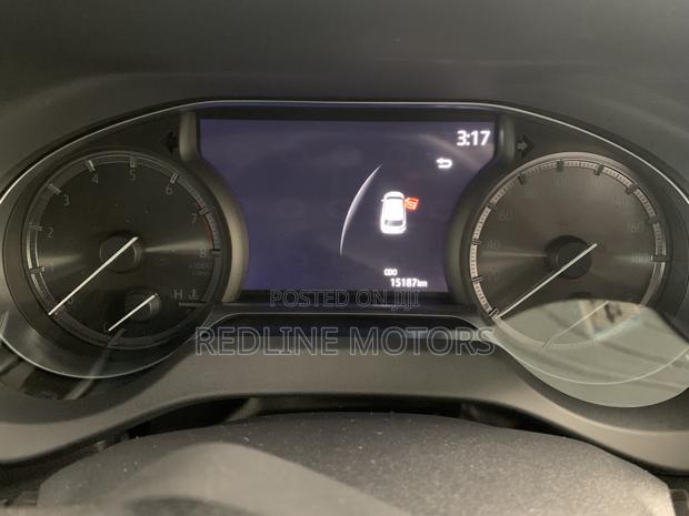 Toyota Harrier 2.5 Hybrid 2021 Gray