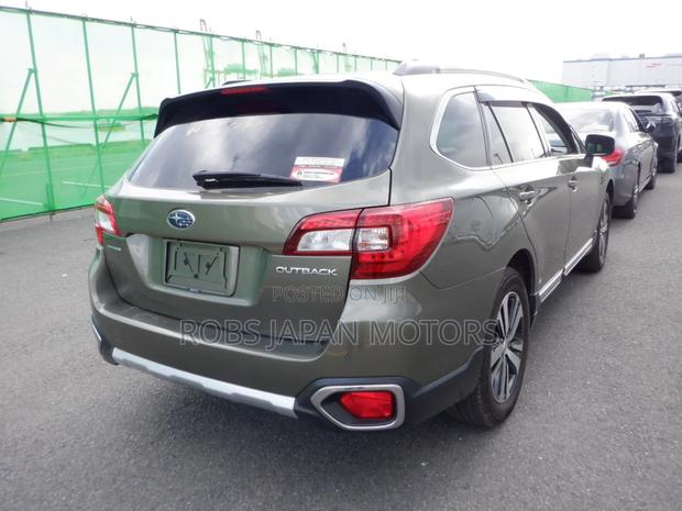 Subaru Outback 2.5i Premium AWD 2019 Green