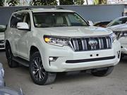 Toyota Land Cruiser Prado 2.8 2018 Off white for sale