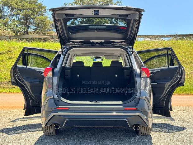 Toyota RAV4 2020 Gray