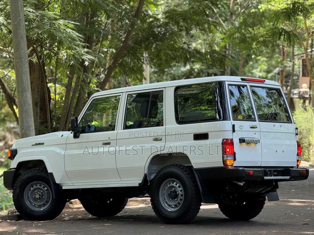 New Toyota Land Cruiser 2024 White