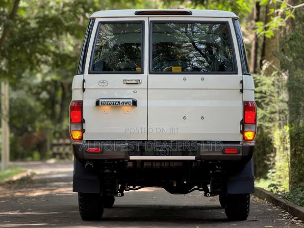 New Toyota Land Cruiser 2024 White