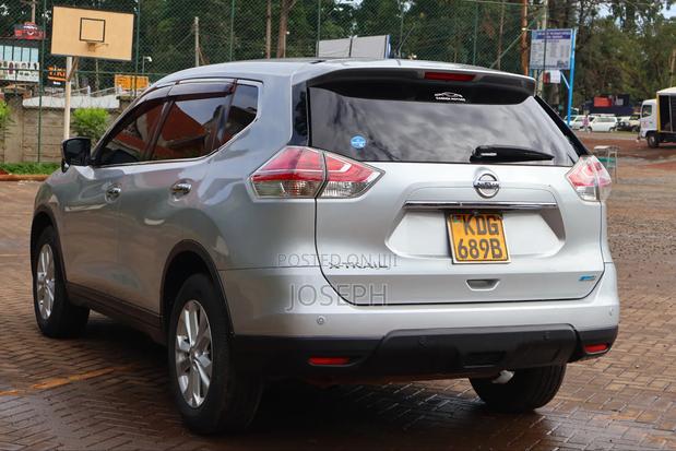 Nissan X-Trail 2.0 Petrol AWD 2014 Silver